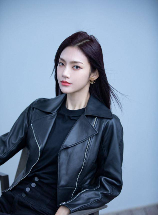 街头采访：当代年轻人的恋爱观大揭秘